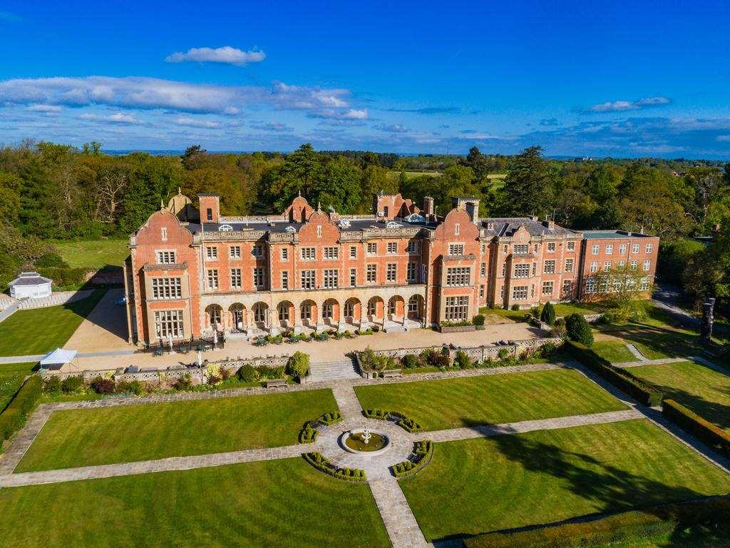 Easthampstead Park Hotel Wokingham Exterior photo